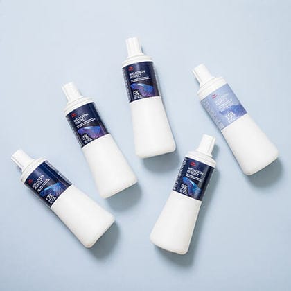 Wella Professionals - Welloxon Perfect Crème Developer 30 Volume (9%) - 1LTR