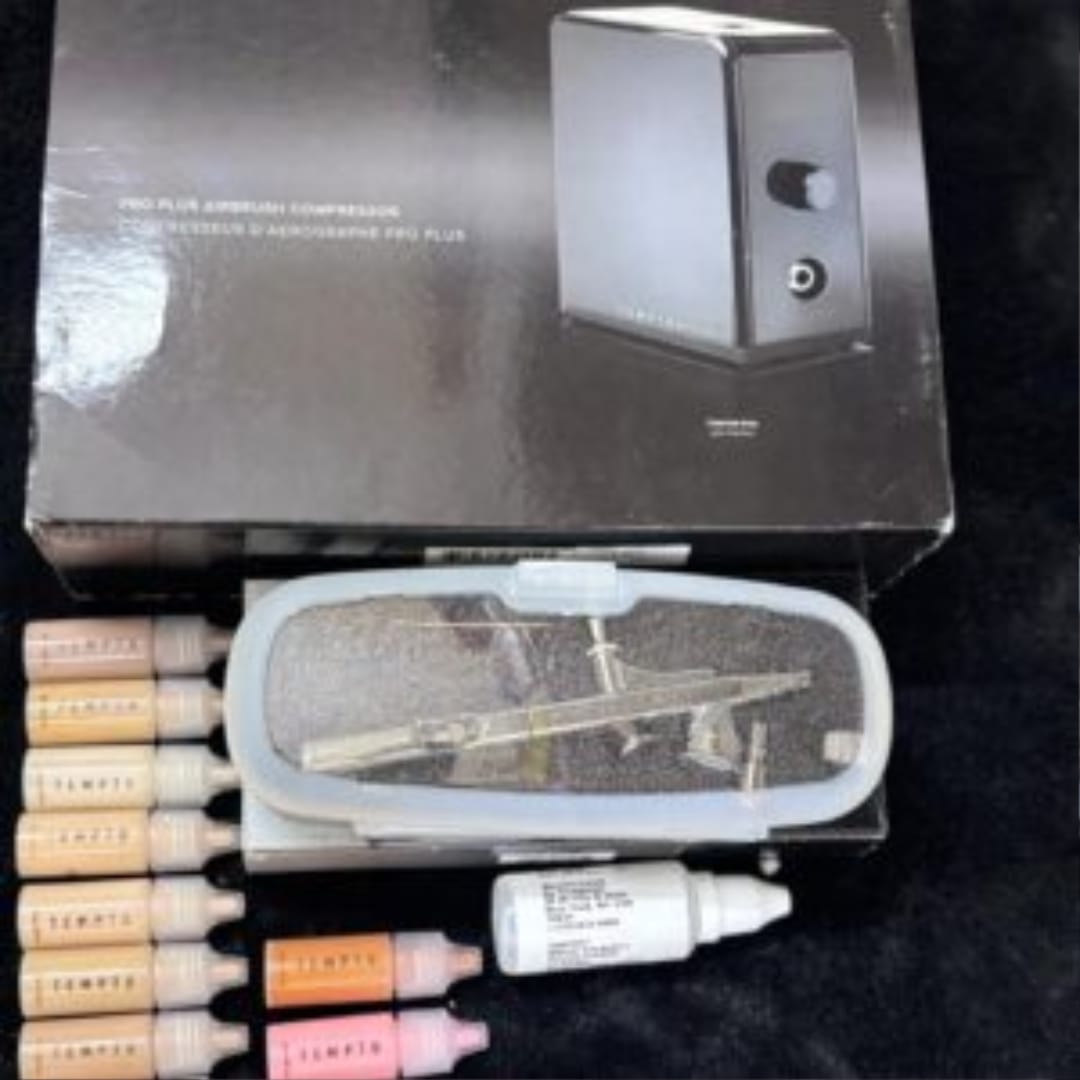 Temptu - Pro 2.0 Signature Airbrush Makeup Kit With Wire