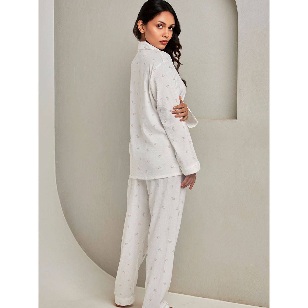Addery White Cotton Rich Printed Shirt & Pyjama (Set of 2) (M) · M