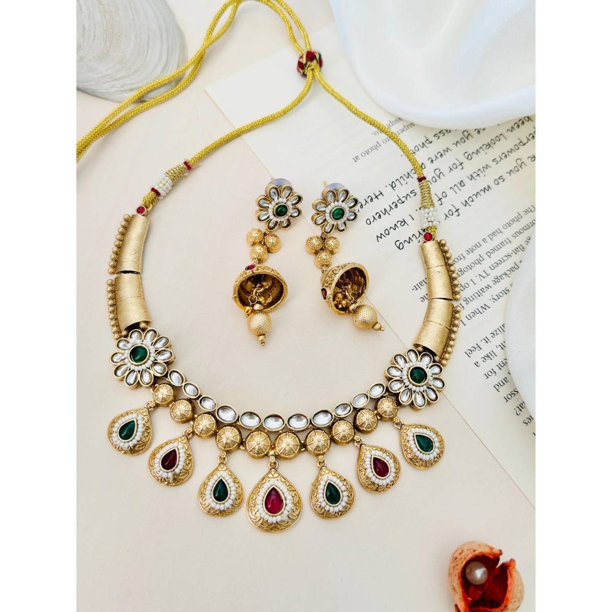 Abdesigns Sophisticated Gold Plated Kundan Antique Necklace with Earrings