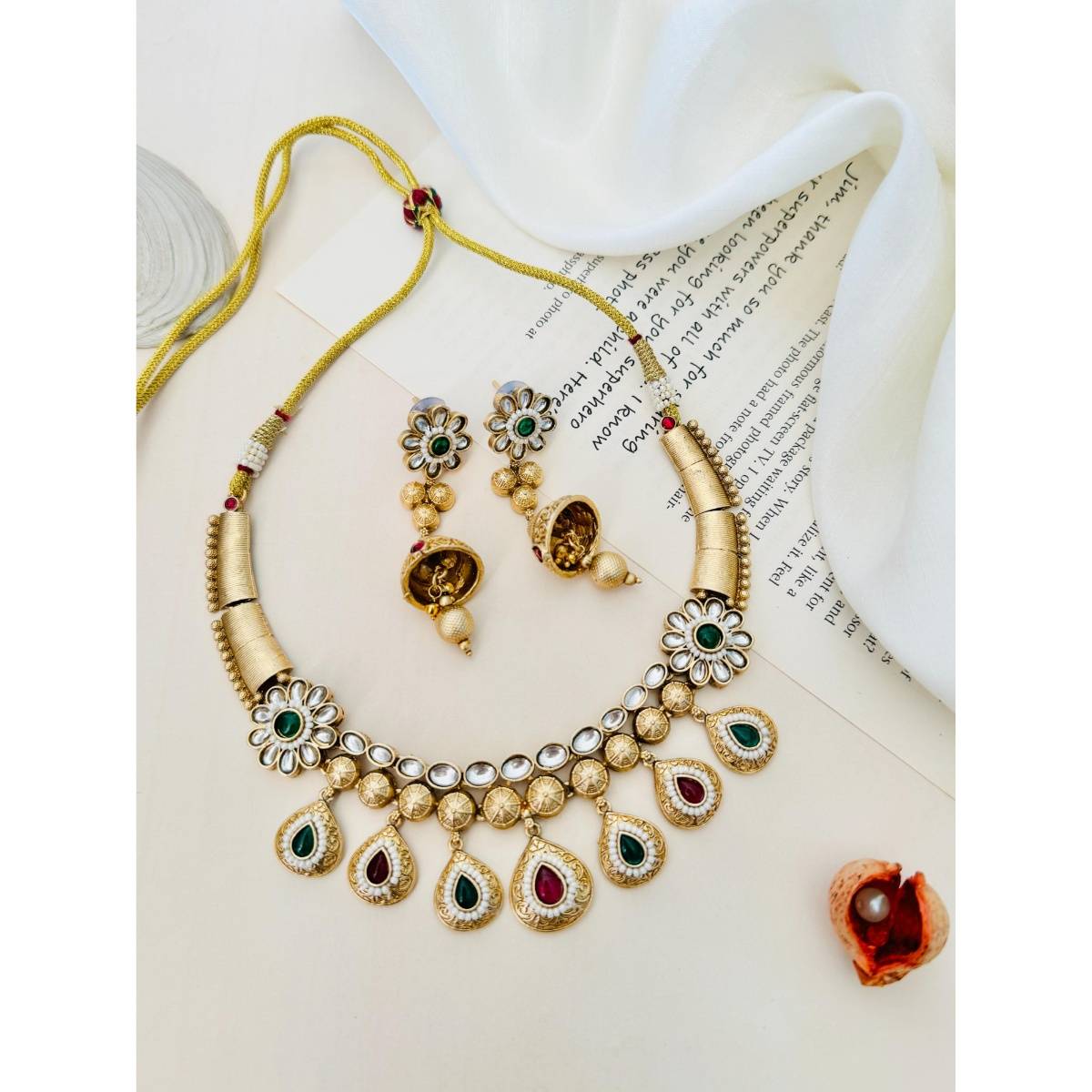 Abdesigns Sophisticated Gold Plated Kundan Antique Necklace with Earrings
