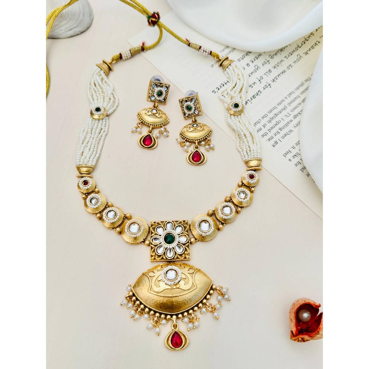 Abdesigns Enchanting Gold Plated Kundan Pearl Necklace with Earrings · One Size