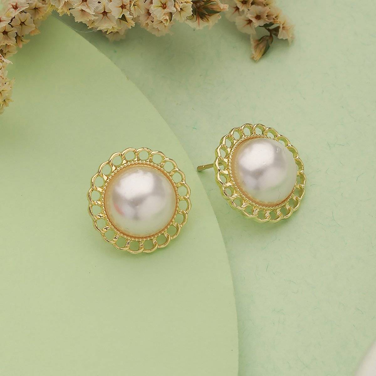Aatmana Gold Contemporary Studs Earrings · Onesize