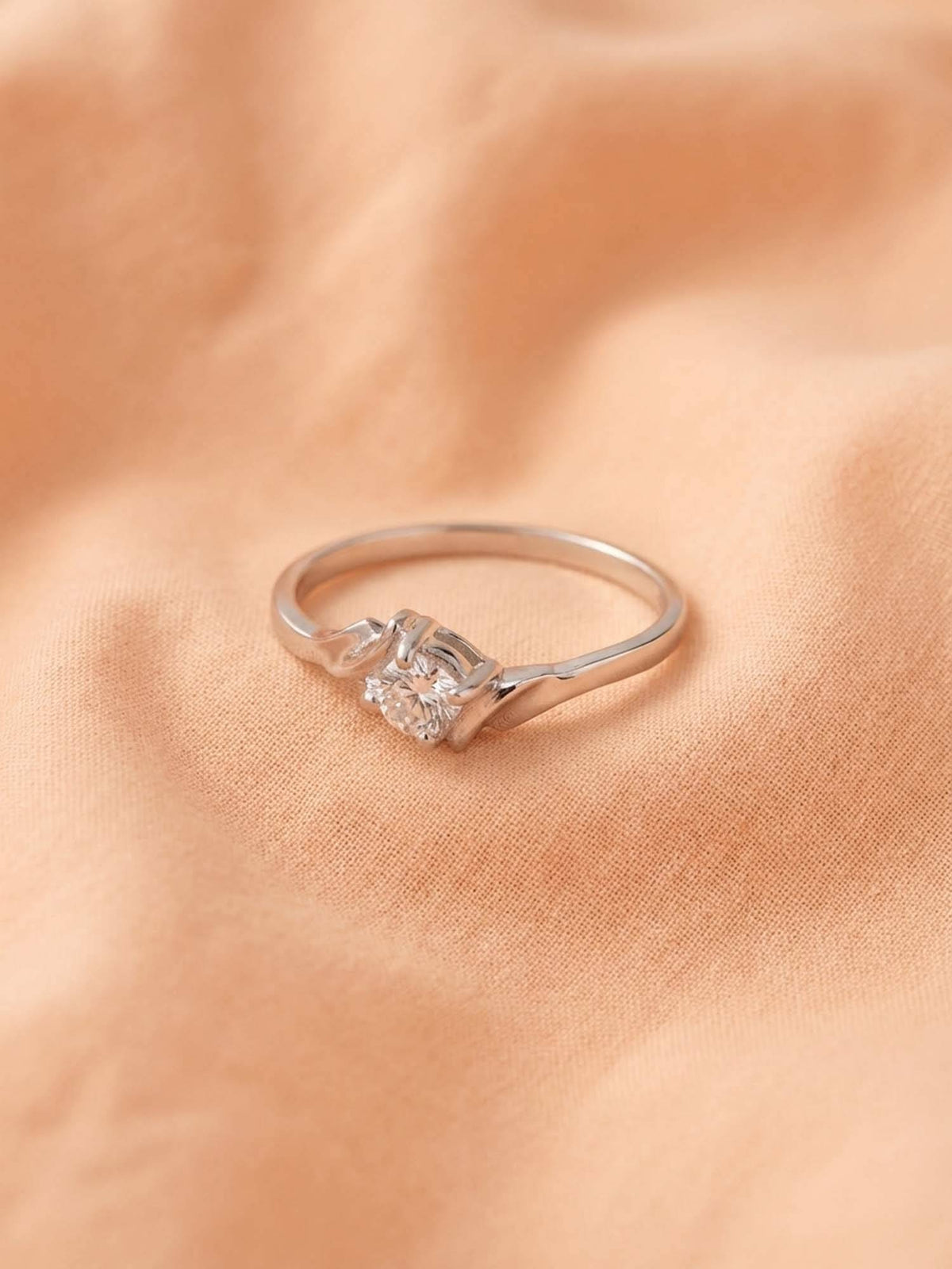 925 SILLER 925 Pure Silver Solitaire Rhodium Plated Zircon Ring (7)