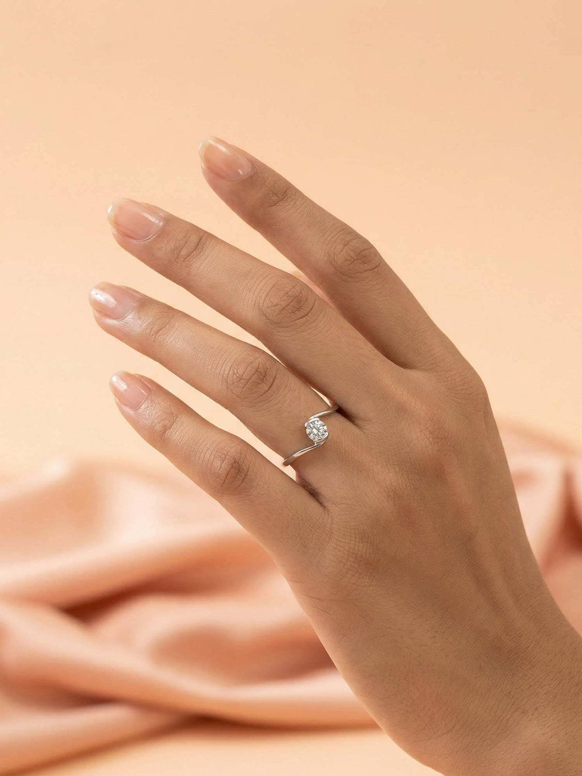 925 SILLER 925 Pure Silver Solitaire Rhodium Plated Zircon Ring (7)