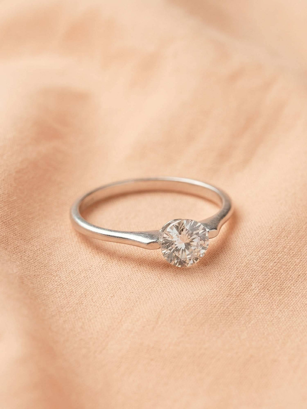 925 SILLER 925 Pure Silver Solitaire Rhodium Plated Zircon Ring (7)