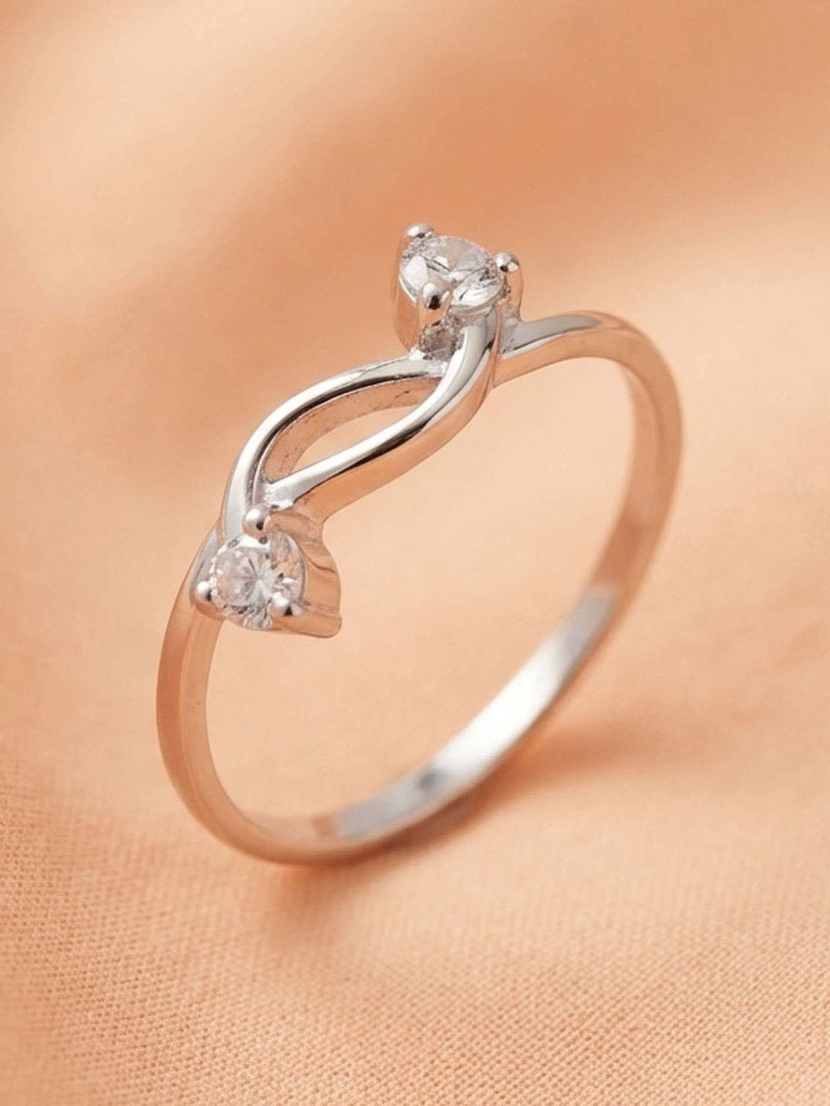 925 SILLER 925 Pure Silver Solitaire Rhodium Plated Zircon Ring (7)