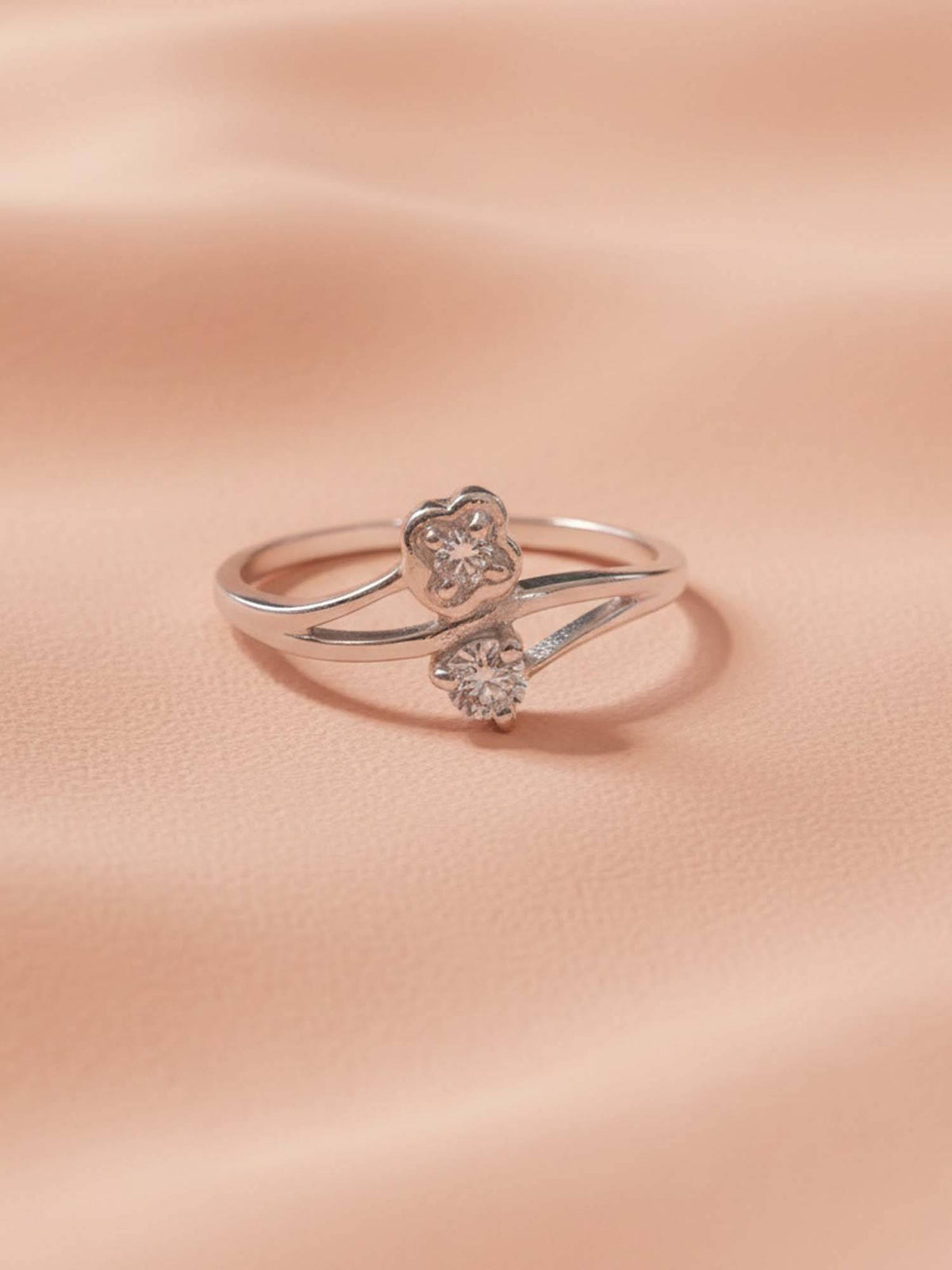 925 SILLER 925 Pure Silver Solitaire Rhodium Plated Zircon Ring (7)