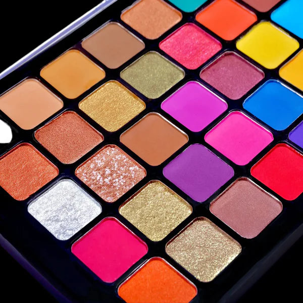Europe Girl - Cool Tone Shadow Palette