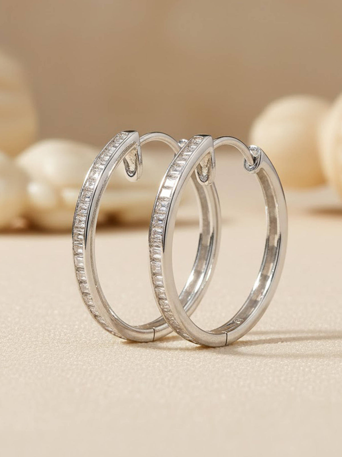 925 SILLER White Sterling Silver White Stones Hoops Earring