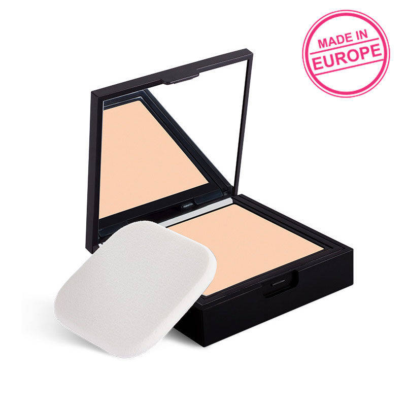 Nykaa SKINgenius Skin Perfecting & Hydrating Matte Powder Compact