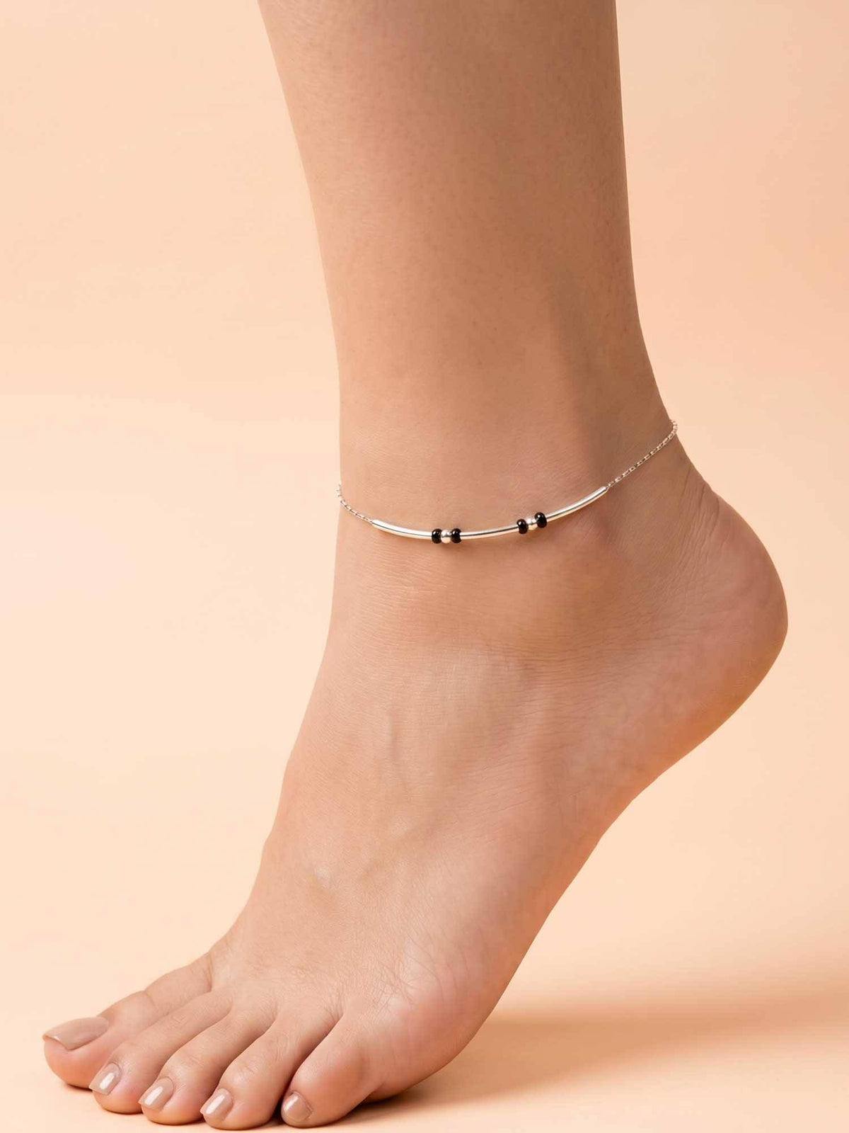925 SILLER 925 Pure Silver The Zenith Curved Bar and Black Bead Silver Anklet Duo (Pack of 2)