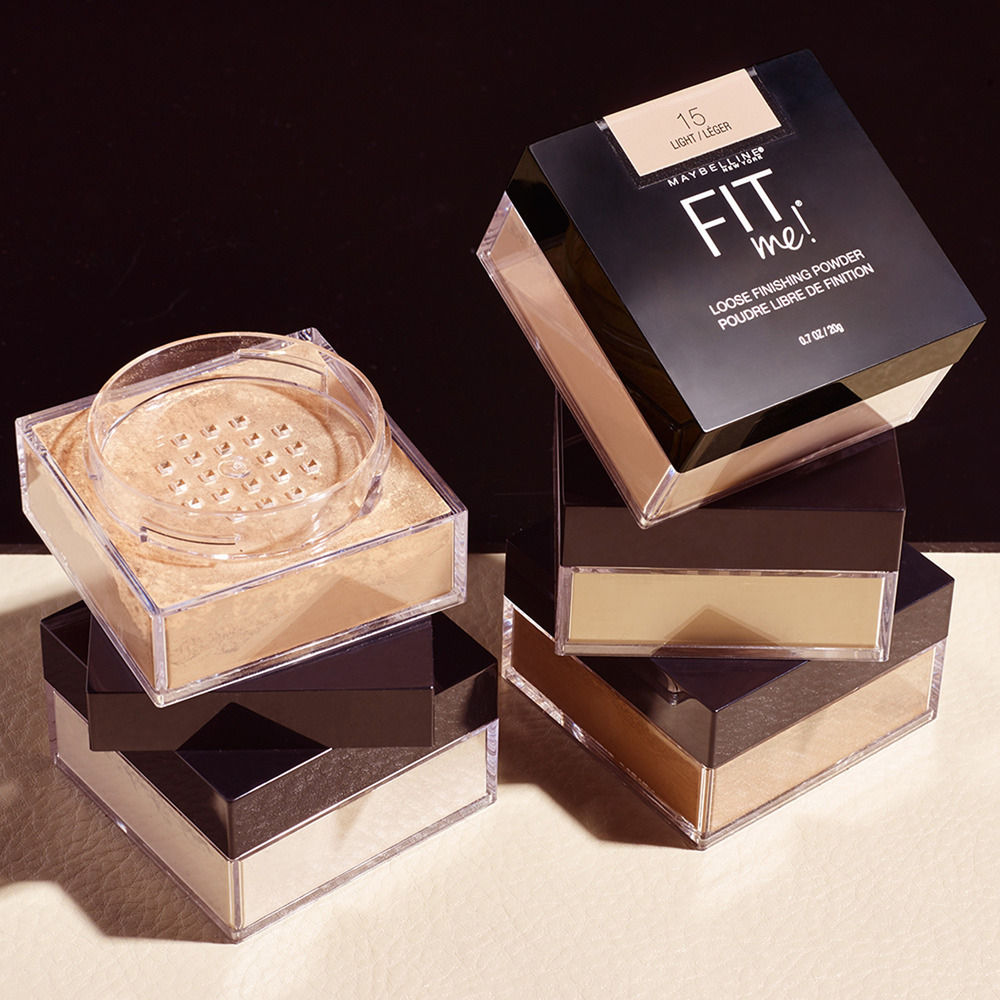Maybelline New York Fit Me Loose Finishing Powder, Silky & Lightweight Powder - 25 Medium (20g)