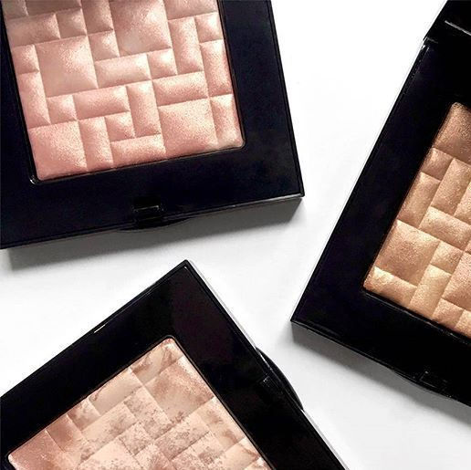Bobbi Brown Mini Highlighting Powder - Pink Glow (3g)