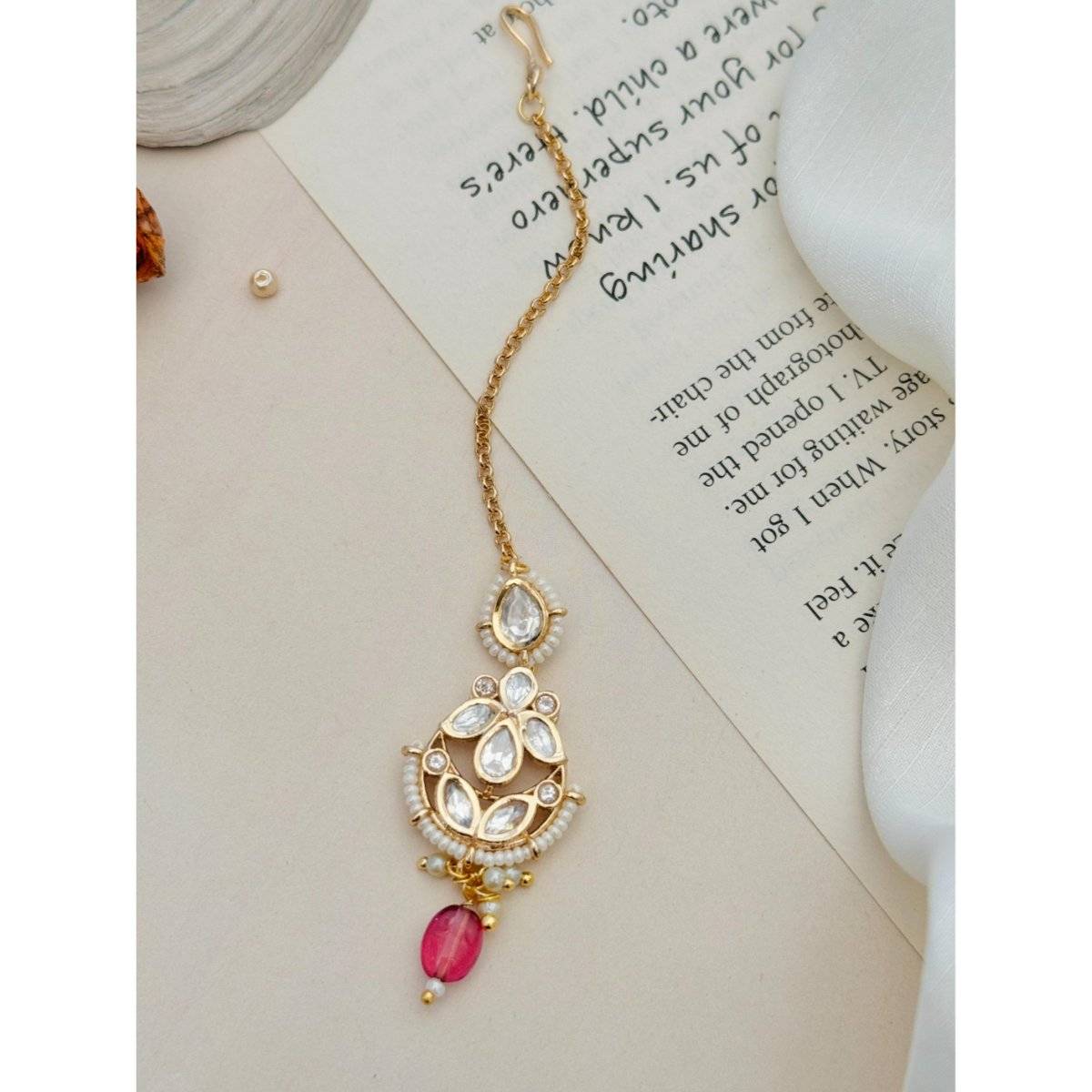 Abdesigns Red Elite Gold Plated Kundan Floral Maangtikka