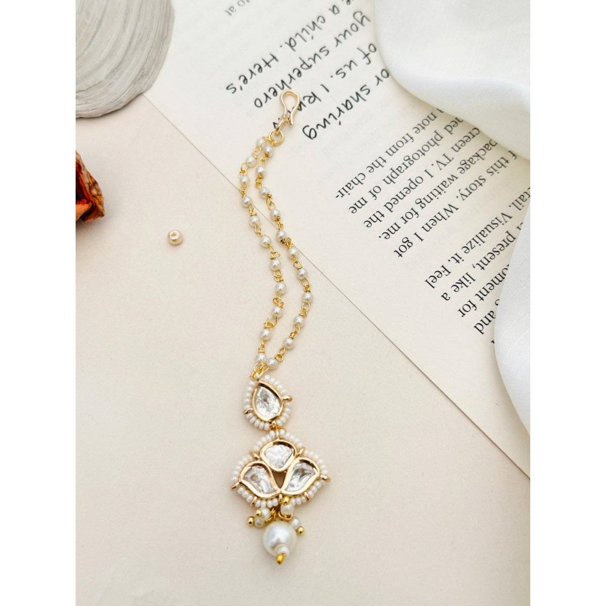 Abdesigns Elite Gold Plated Kundan Pearl Floral Maangtikka