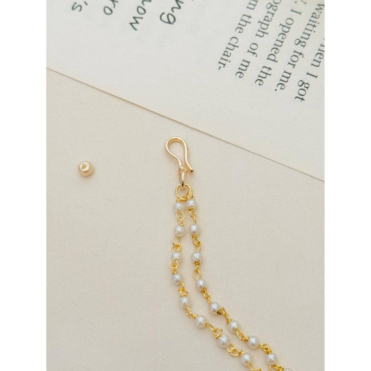 Abdesigns Elite Gold Plated Kundan Pearl Floral Maangtikka