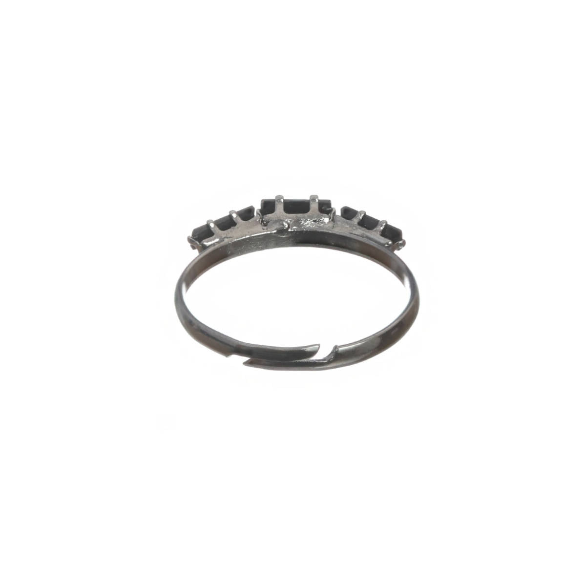 Aatmana Set of 2 Black Handcrafted Anklets and 1 Black Stone Ring