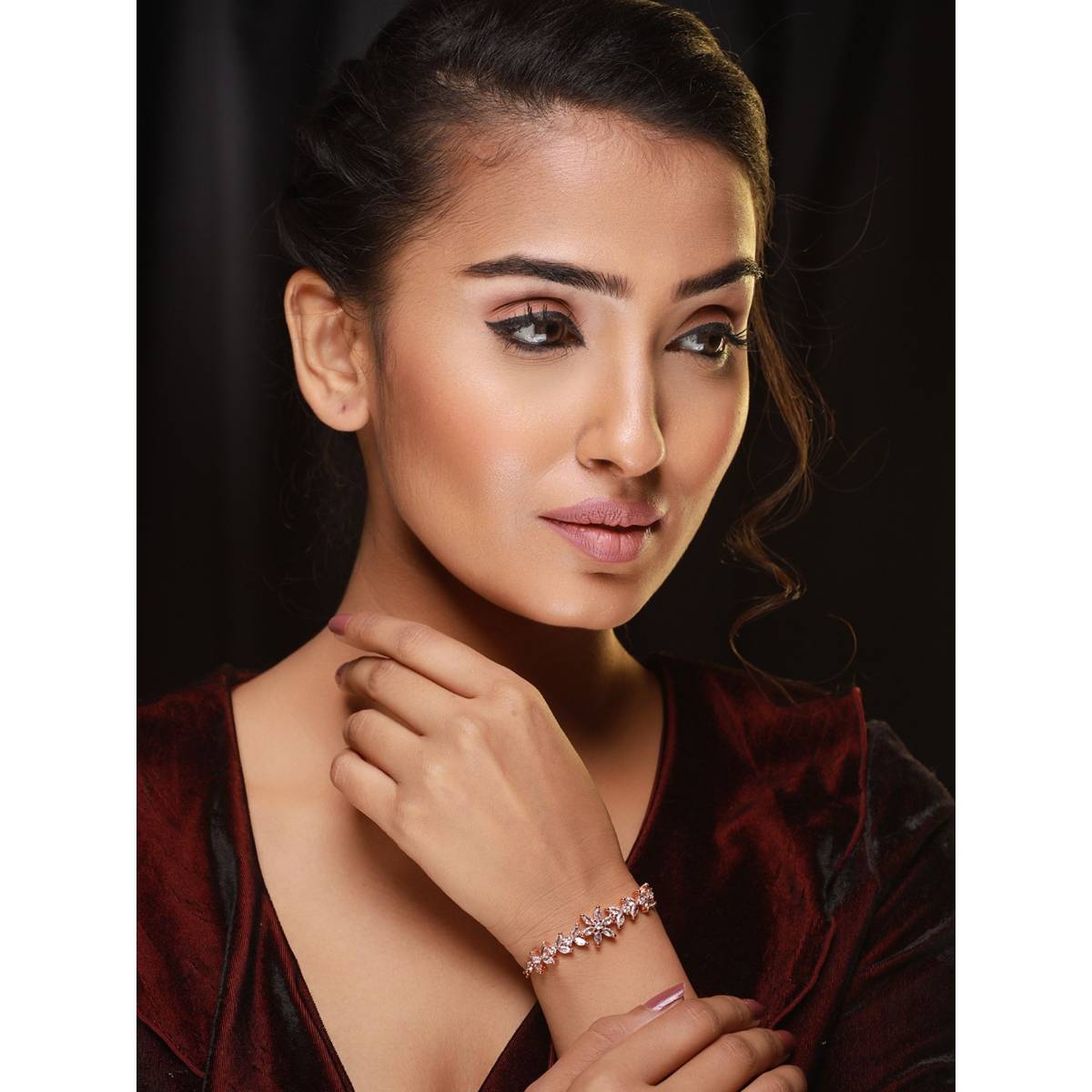 Aatmana Rose Gold Plated American Diamond Studded Handcrafted Adjustable Bracelet