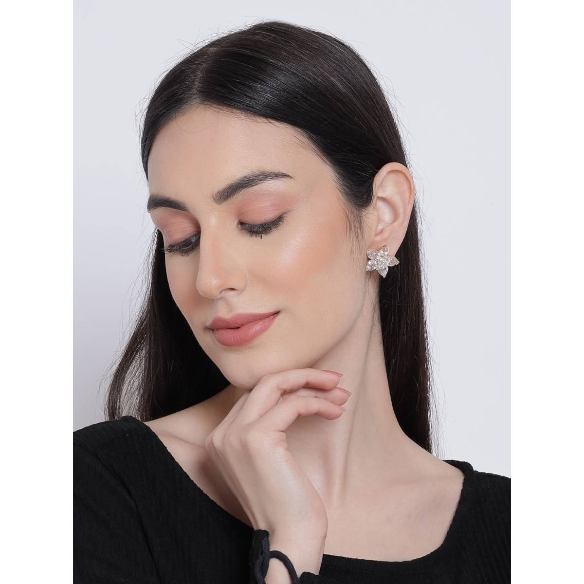 Aatmana White Contemporary Floral Studs Earrings