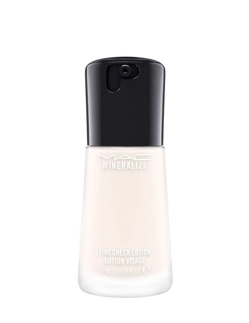 M.A.C Mineralize Timecheck Lotion