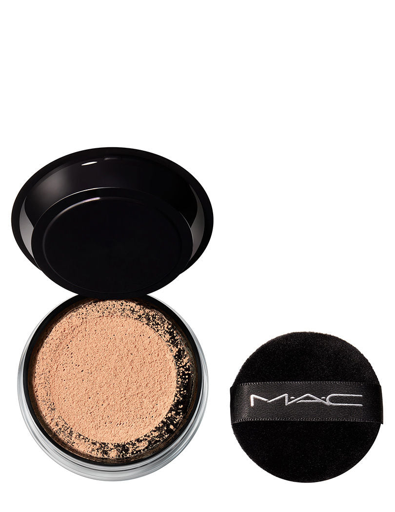 M.A.C Studio Fix Pro Set + Blur Weightless Loose Powder - Medium (1 gms)