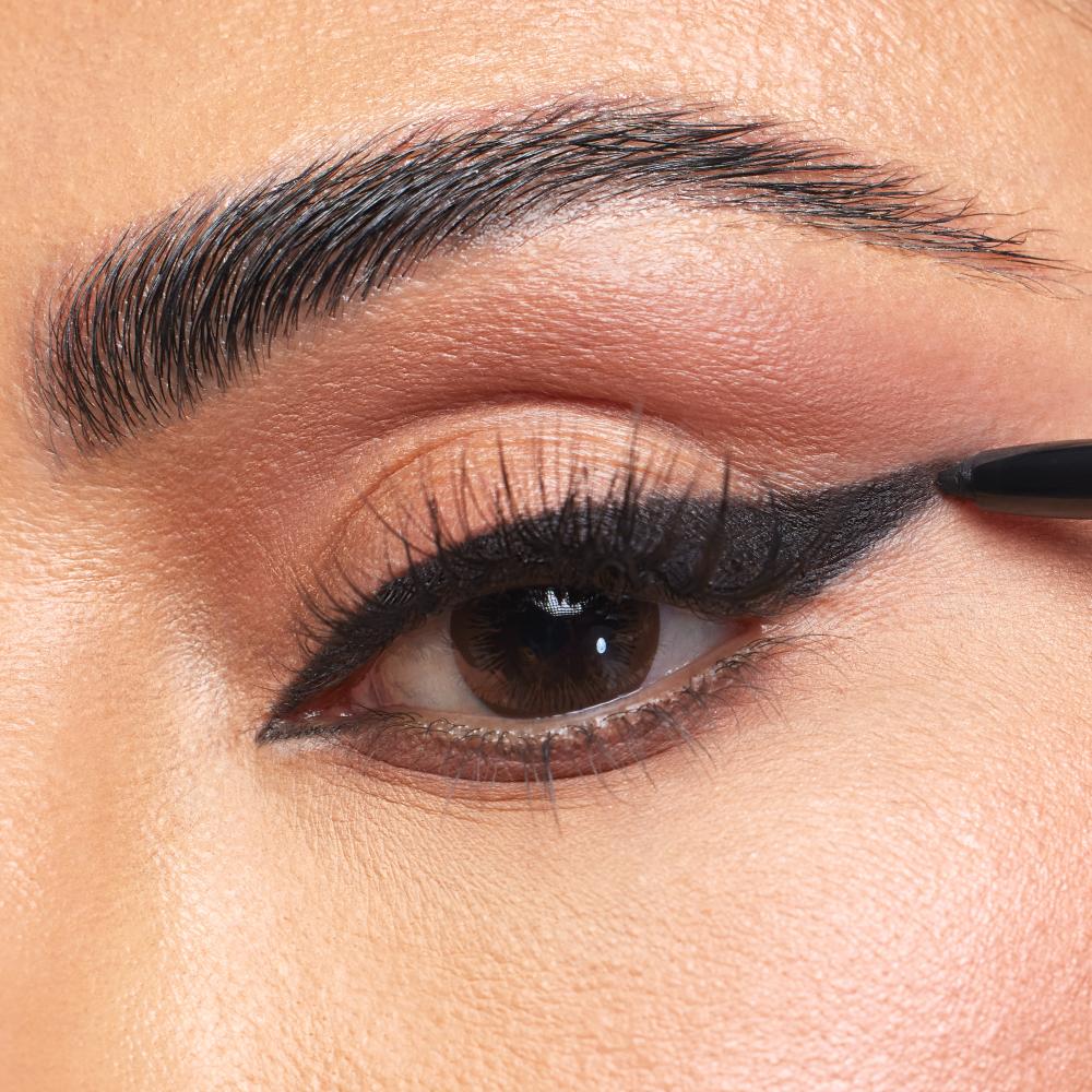 Huda Beauty Creamy Kohl Longwear Eye Pencil - Very Vanta (0.35 g)
