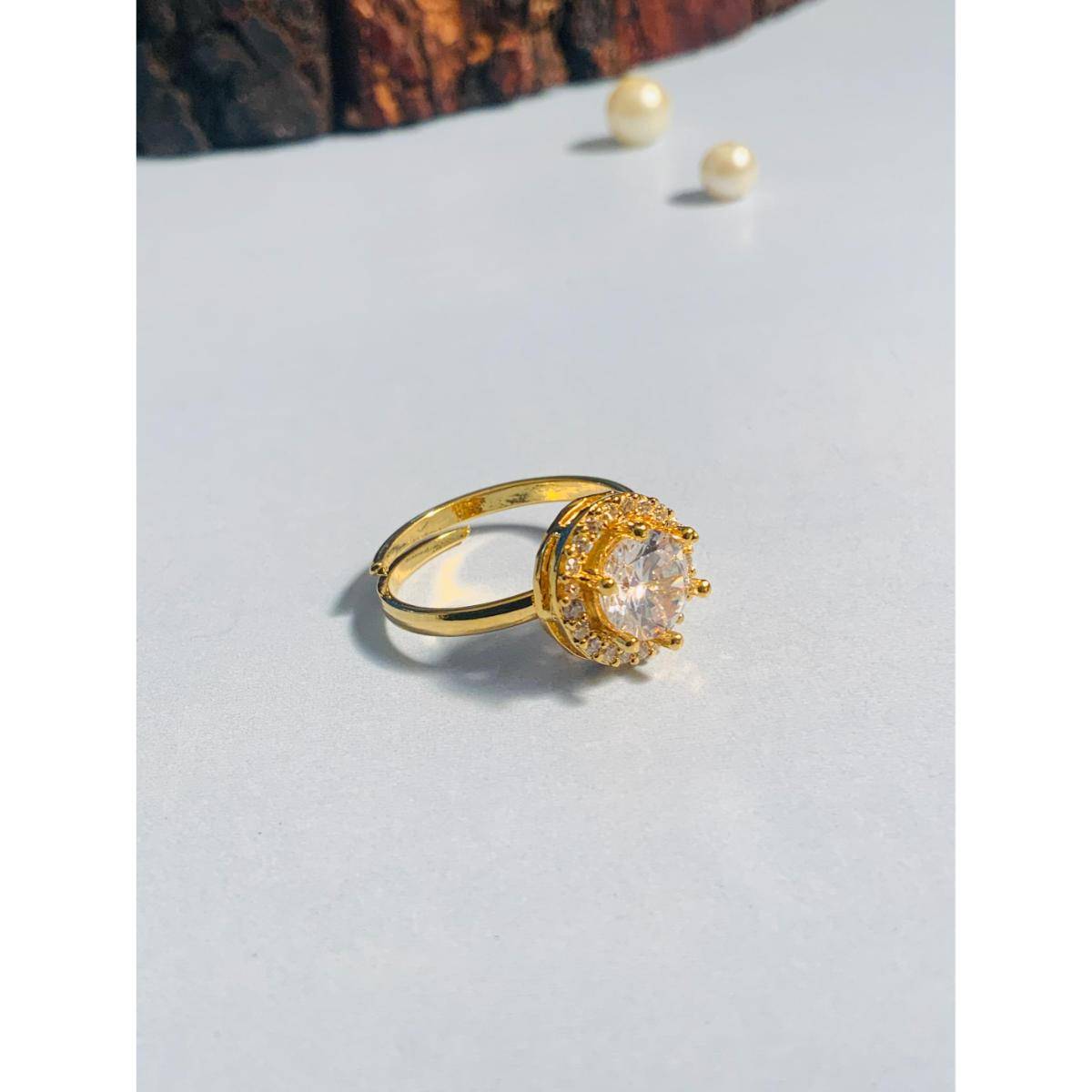 Abdesigns Luxurious High Quality Gold Plated Ring - White · Adjustable