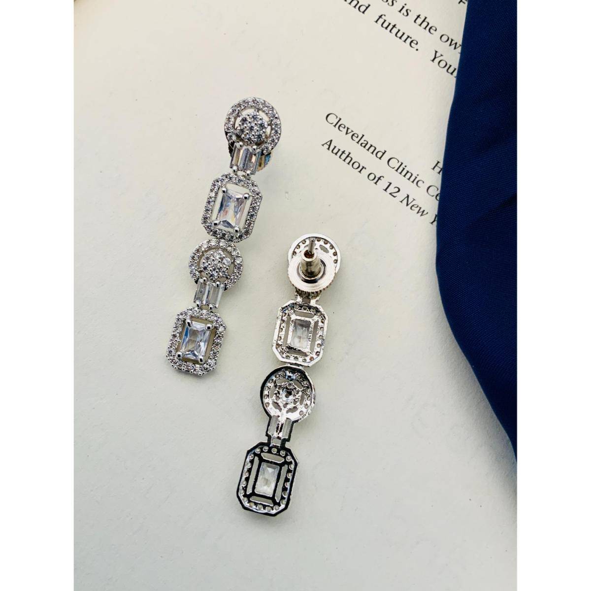 Abdesigns Enchanting Silver Plated American Diamond Necklace Set - Silver