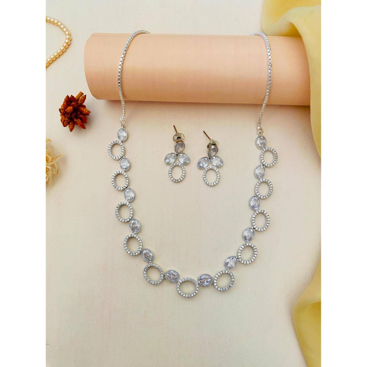 Abdesigns Beautiful Silver Plated American Diamond Jewellery Set Women - Silver · One Size