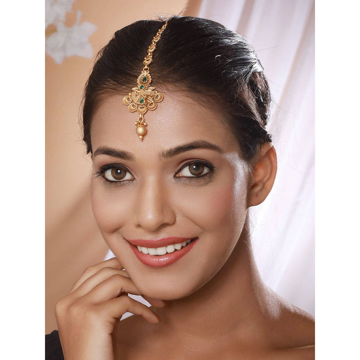 Aatmana Green Gold Plating Maang Tikka · One Size