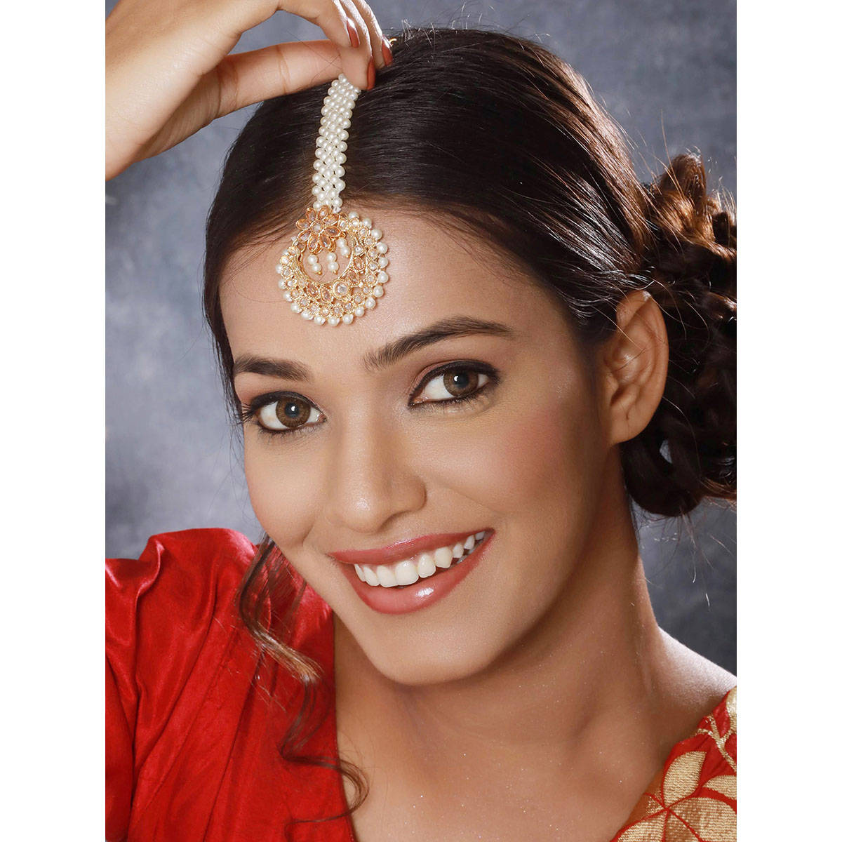 Aatmana White Gold Plating Maang Tikka · One Size