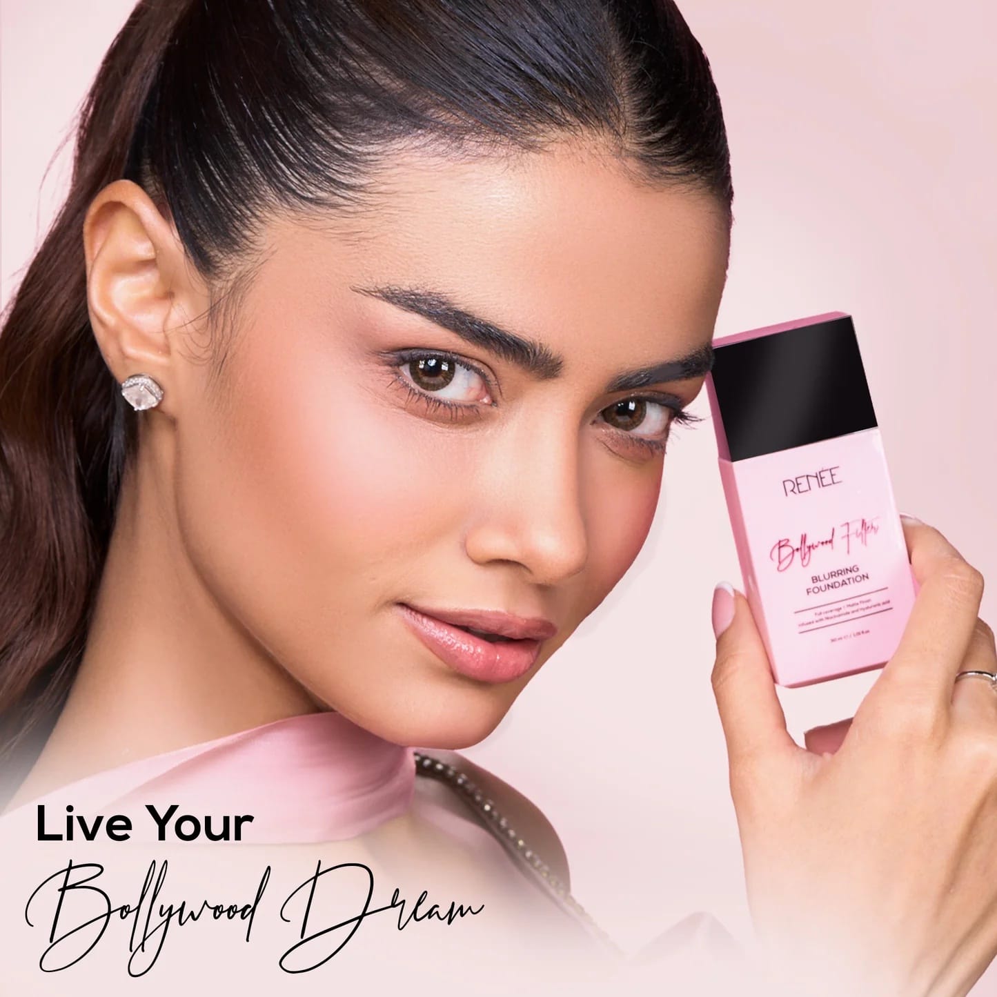 Renee - Bollywood Filter Blurring Foundation (30ML)