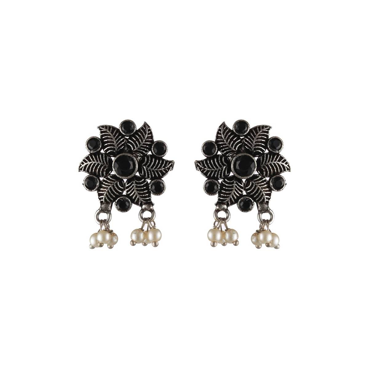 Aatmana Oxidised Silver Tone Black Stone Studded & Pearl Beaded Floral Jewellery Set