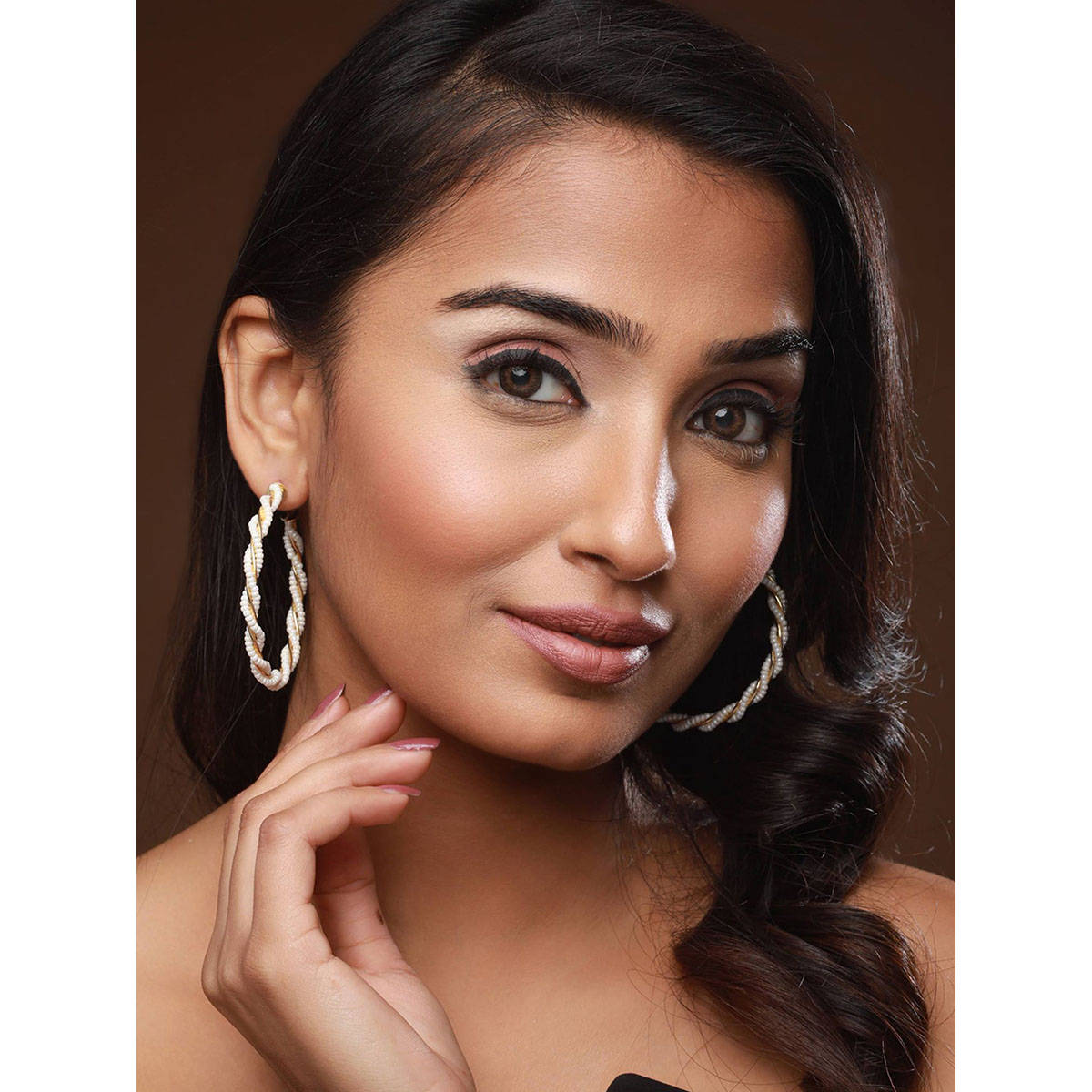 Aatmana Set of 2 Gold plated & Pearl Textured Earrings