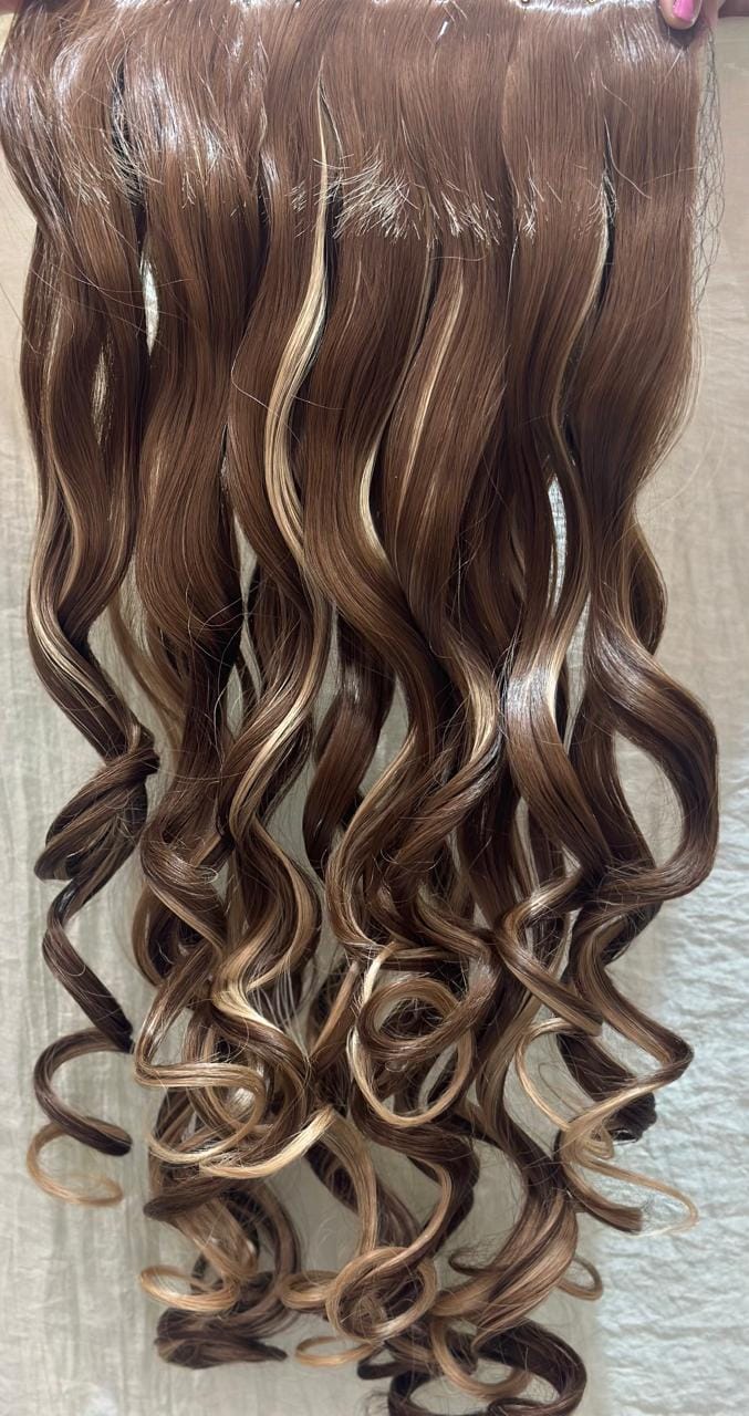 Diva Hair Extension (10H24)