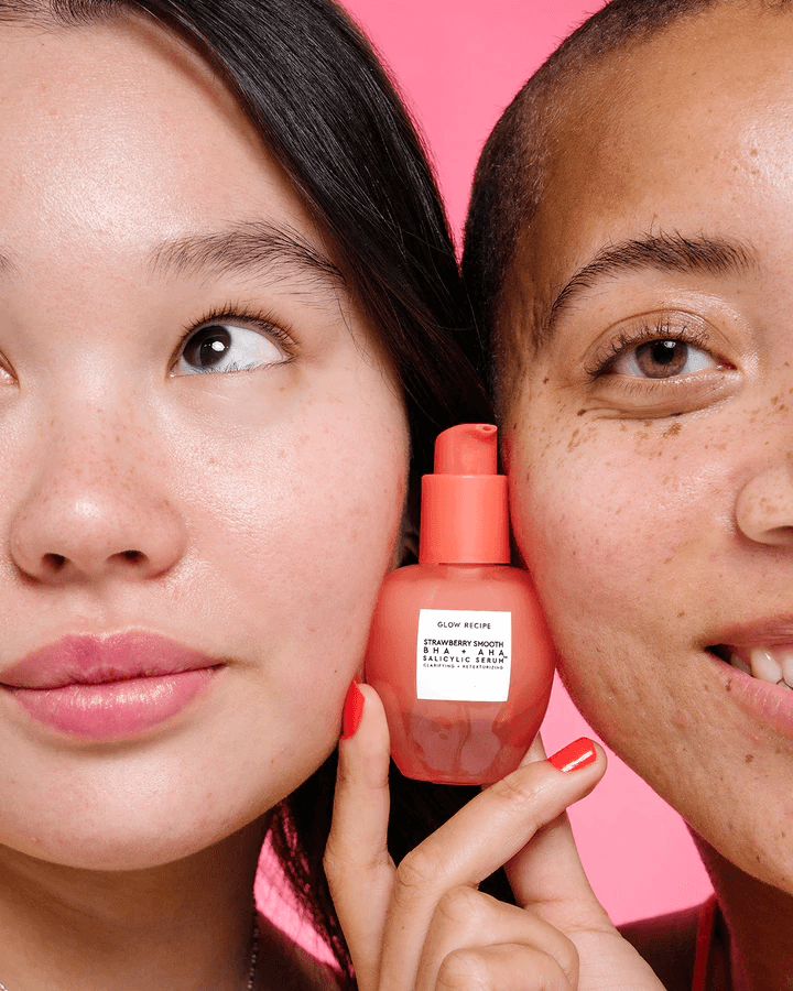 Glow Recipe - Strawberry Smooth BHA + AHA Salicylic Serum (30mL)