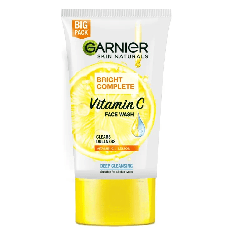 Garnier - Bright Complete VITAMIN C Facewash (100gm)