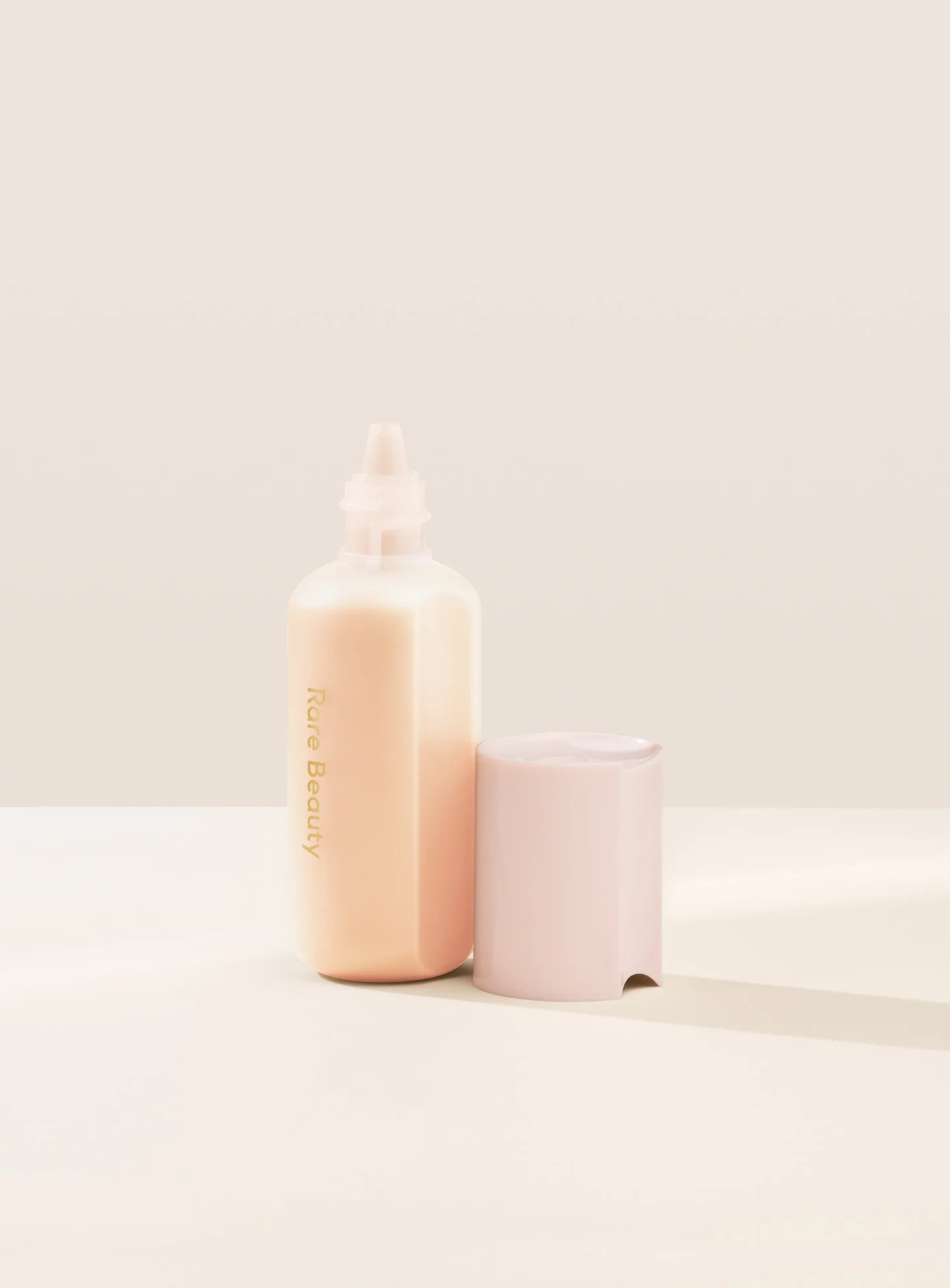 Rare Beauty - Positive Light Tinted Moisturizer Broad Spectrum SPF 20 Sunscreen (30mL)