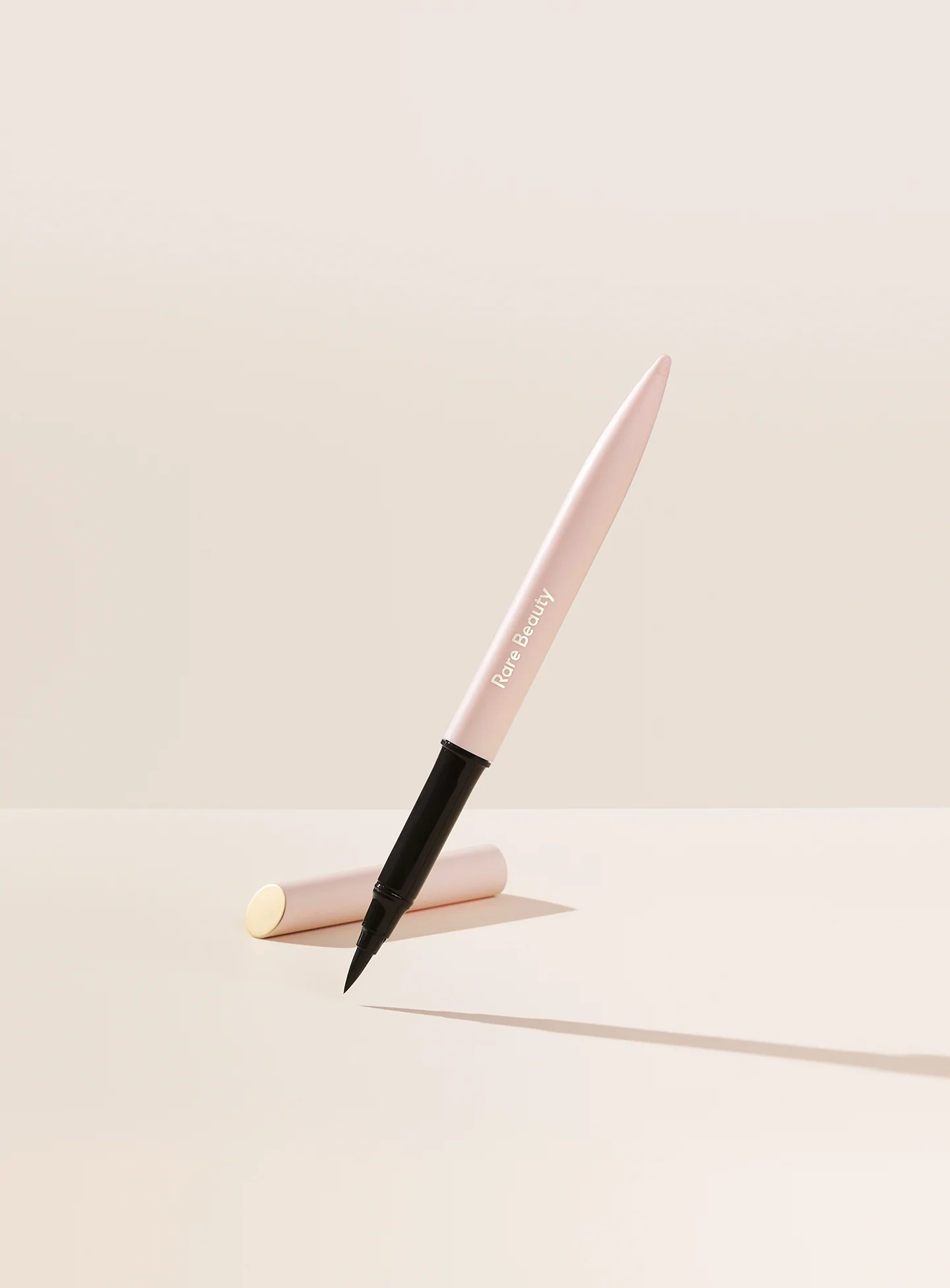 Rare Beauty - Perfect Strokes Matte Liquid Liner (Black)