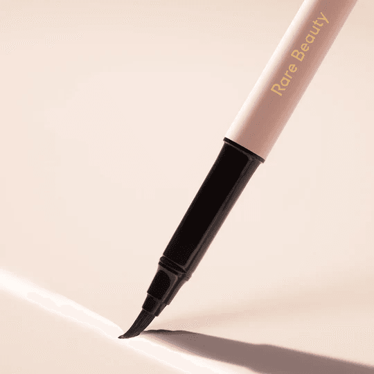 Rare Beauty - Perfect Strokes Matte Liquid Liner (Black)