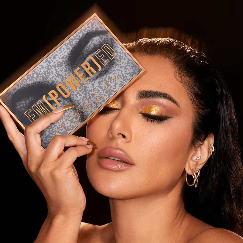 Huda Beauty - Empowered Eyeshadow Palette (16.8g)