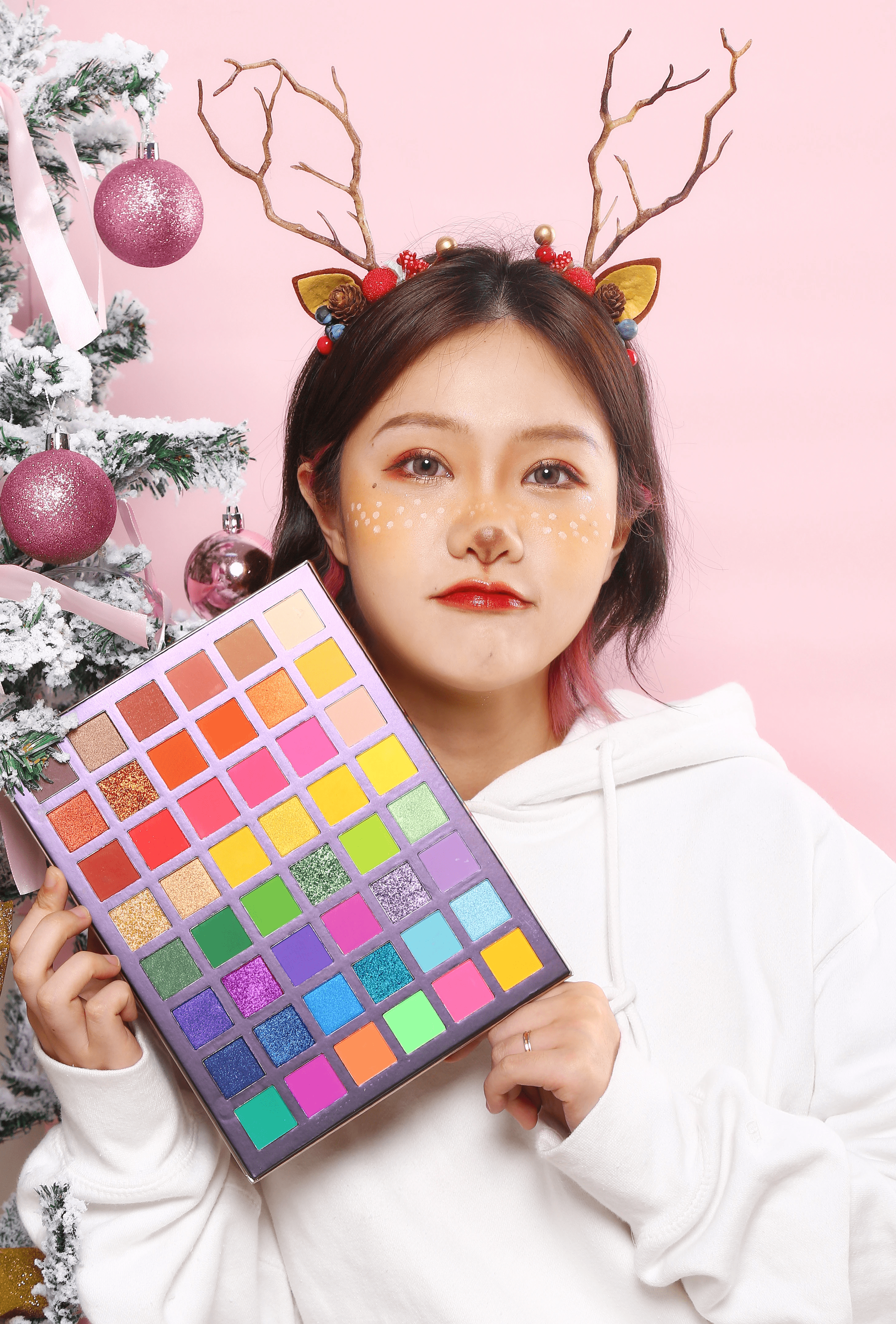 UCANBE - 48 Colors Exotic Flavors Eyeshadow Palette