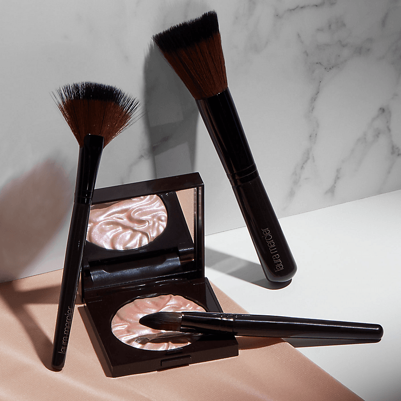Laura Mercier - Face Illuminator Highlighting Powder Face Highlighter