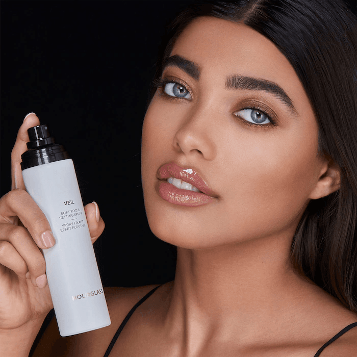 Hourglass - Veil™ Setting Spray (50mL)