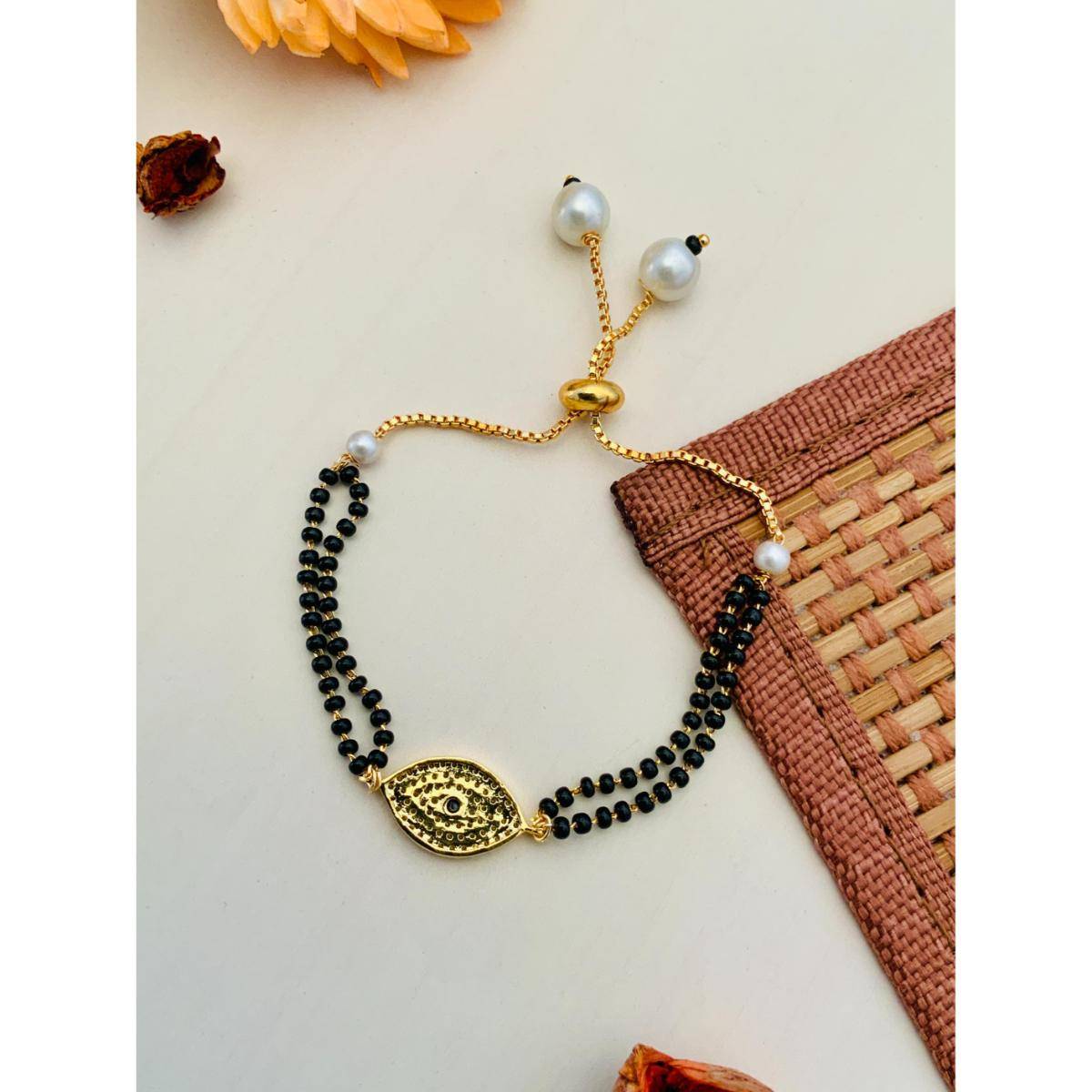 Abdesigns Mesmerising High Quality Gold Plated Hand Mangalsutra