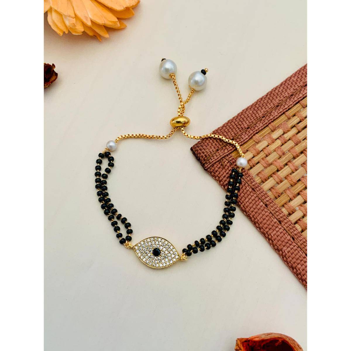 Abdesigns Mesmerising High Quality Gold Plated Hand Mangalsutra