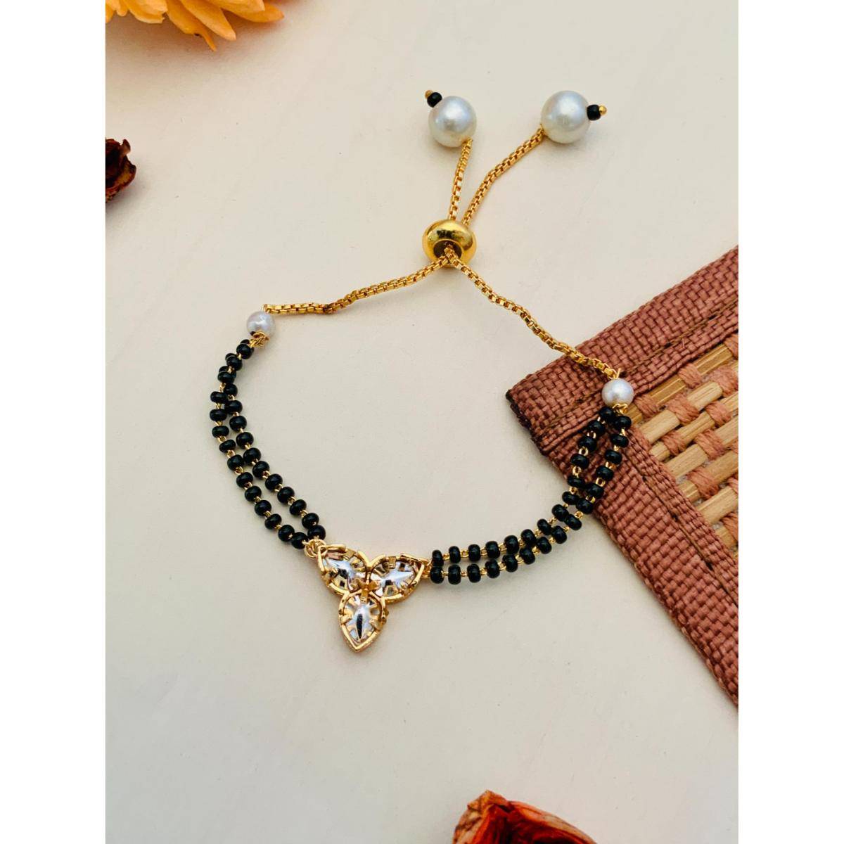 Abdesigns Beautiful Three Flower Polki Gold Plated Hand Mangalsutra