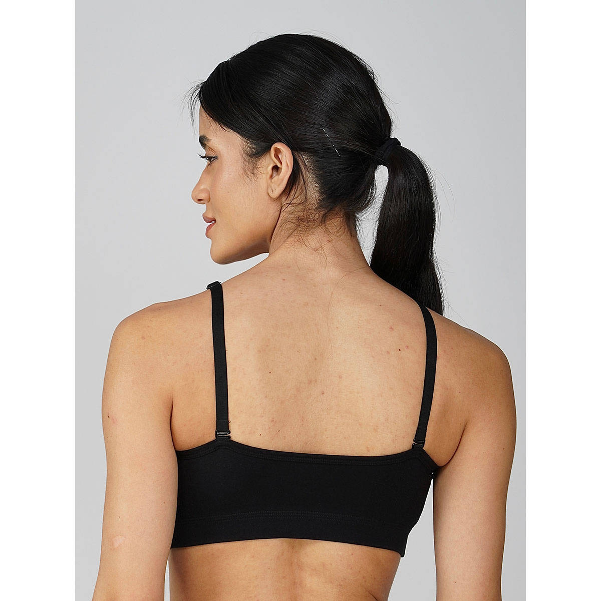 2PEACE Black Solid Non-Wired Non-Padded Full Coverage Sports Bra