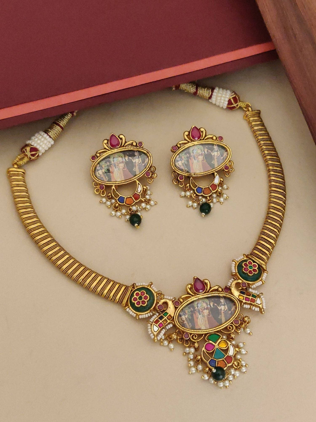 Abdesigns Multi-Color Designer Gold Plated Goddess Bead Choker Necklace With Earrings